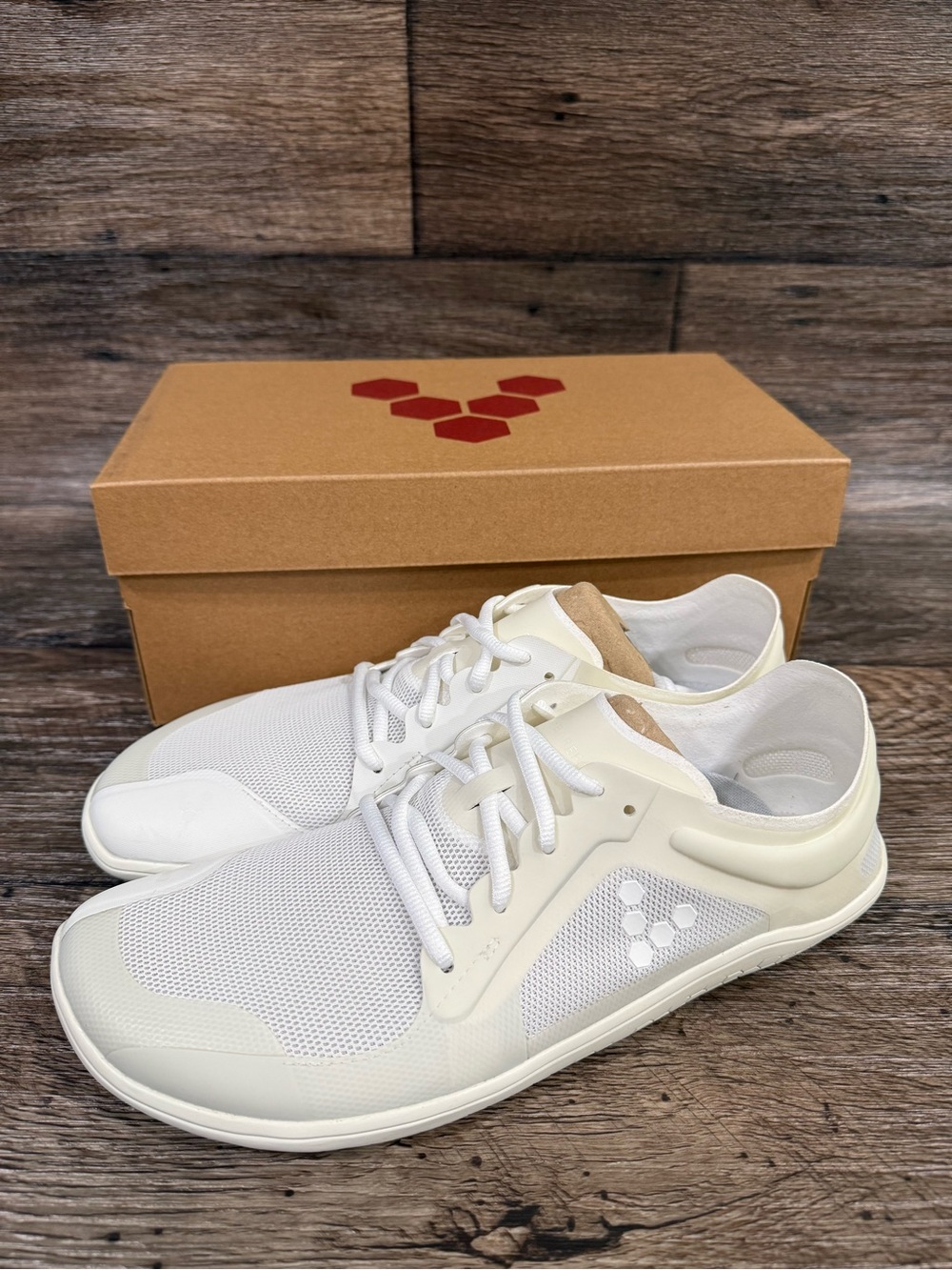NEW Vivobarefoot Primus Lite III L in Bright White Womens Sz 11 Fits Mens Sz 10